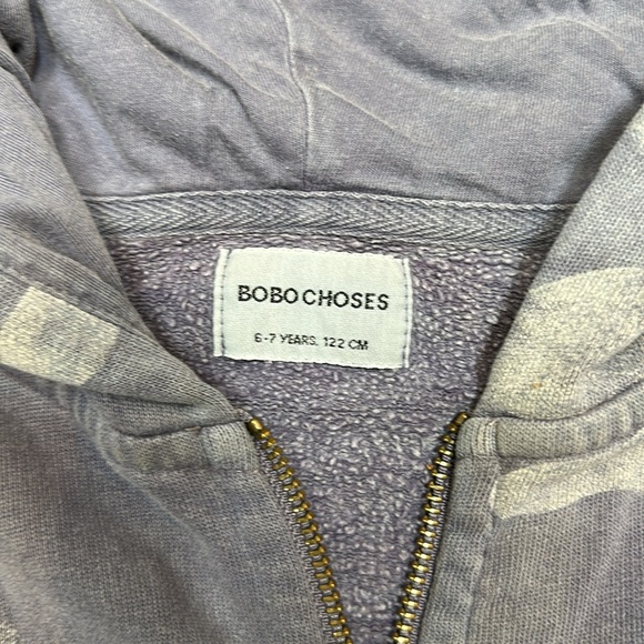 Bobo Choses cloud hoodie! Size 6-7. Well loved, no notable stains. - Picture 2 of 3